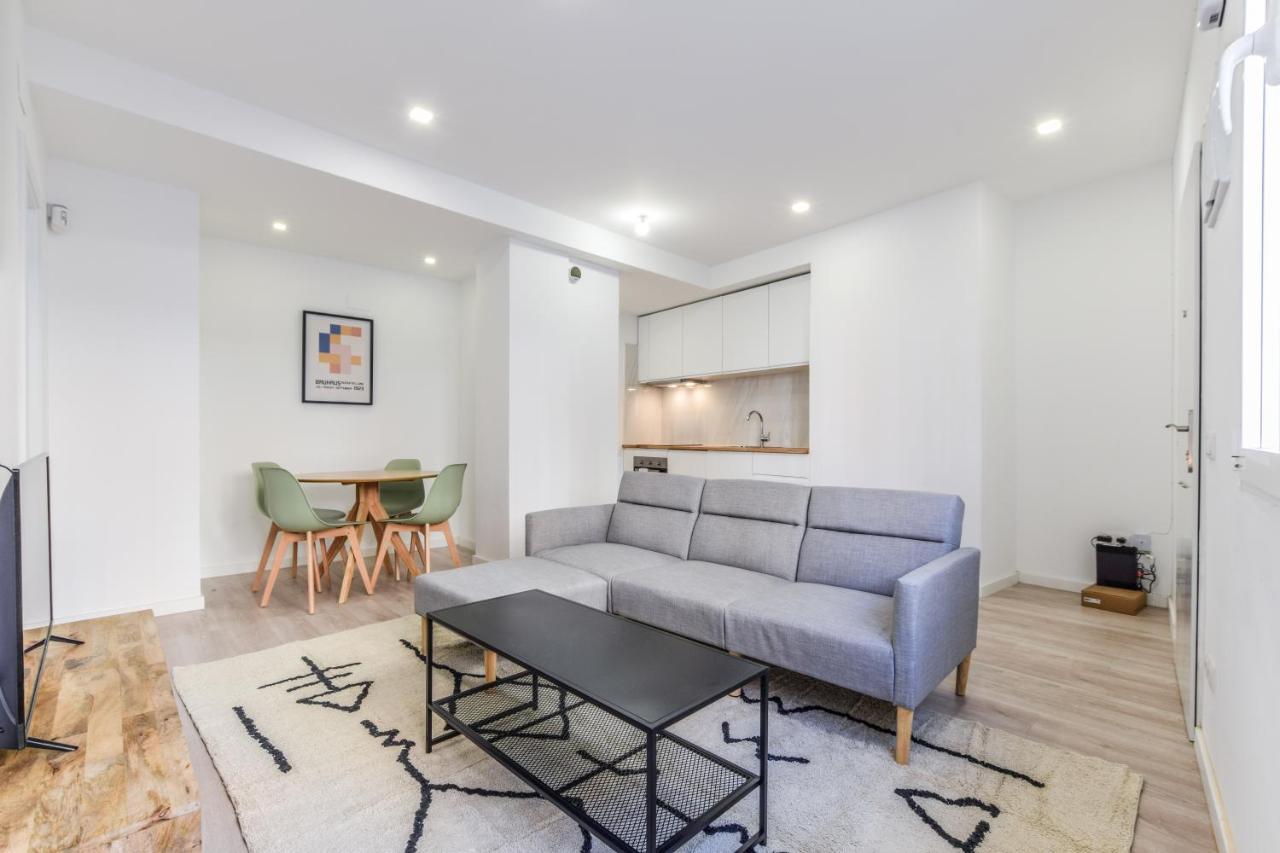 Apartamentos En Madrid Rio Buitenkant foto