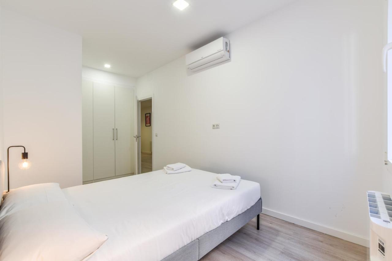 Apartamentos En Madrid Rio Buitenkant foto